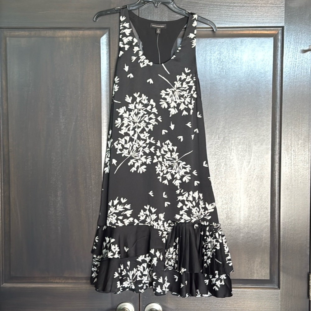 Banana Republic NWT Floral Racerback Dress size 8 Tall‎